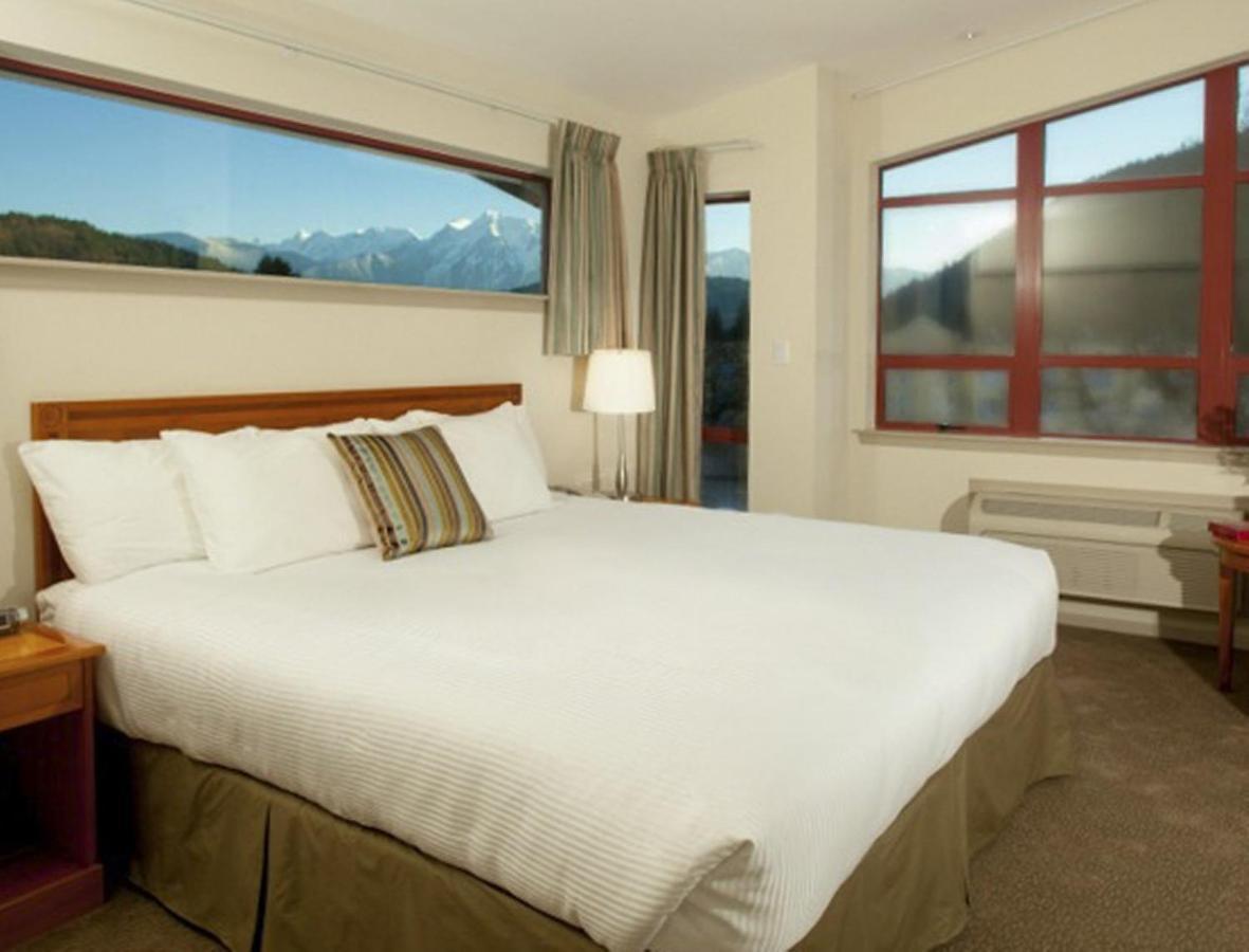Harrison Beach Hotel Harrison Hot Springs Dış mekan fotoğraf