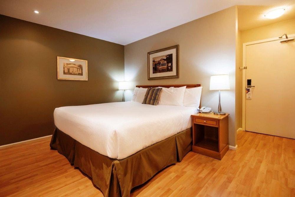 Harrison Beach Hotel Harrison Hot Springs Dış mekan fotoğraf